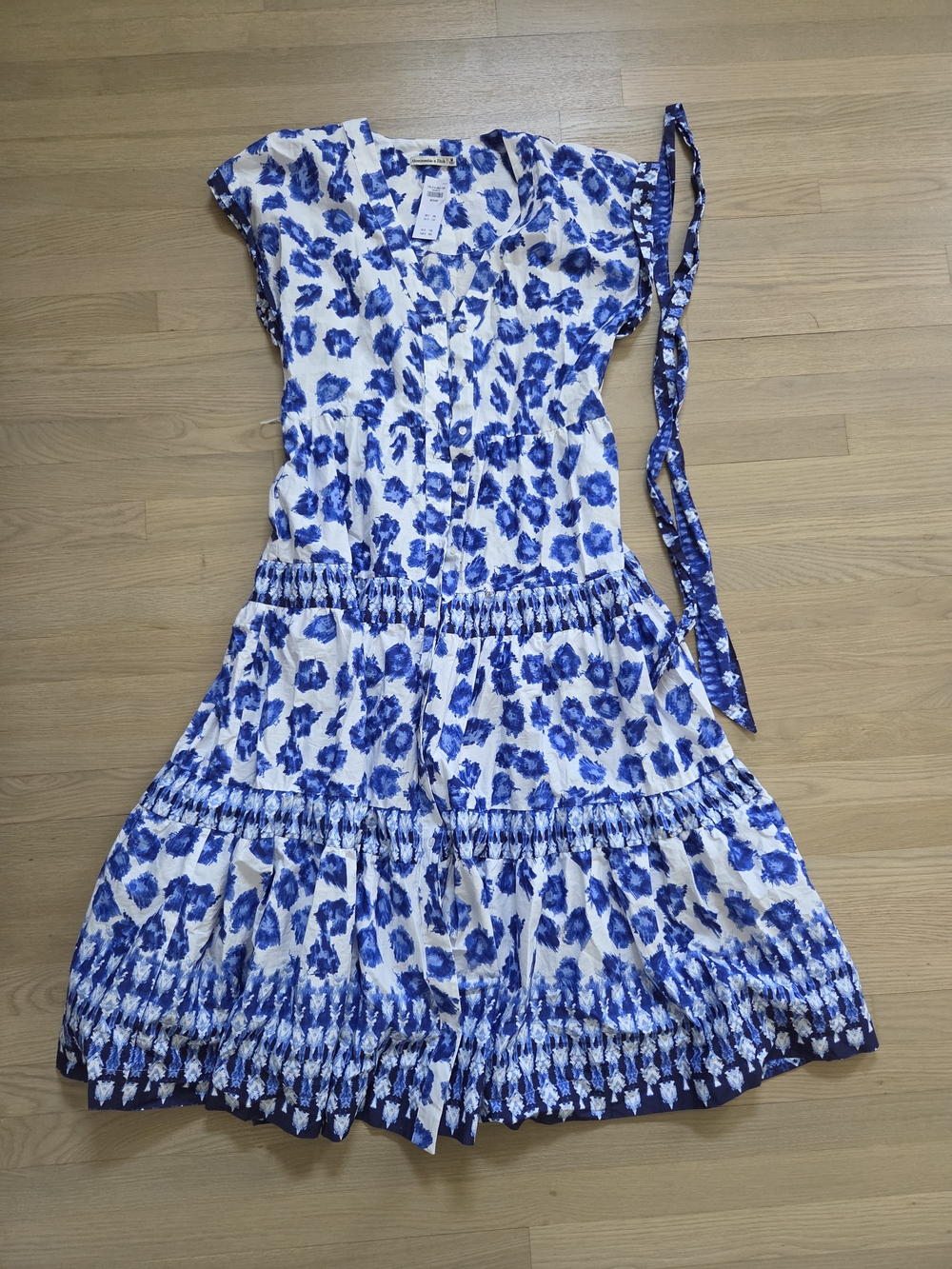 Abercrombie & Fitch Blue and White Floral Tiered 100% Cotton Dress